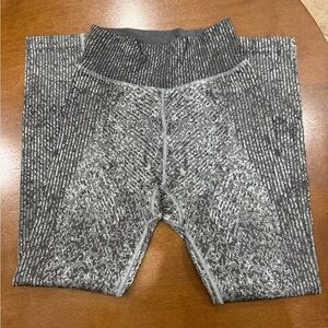 Lululemon Athletica ebb to train 25”